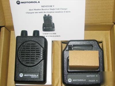 New brand motorola minitor v pager low band 45 - 49 mhz