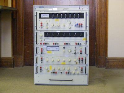 Fluke electronic calibration rack, vintage