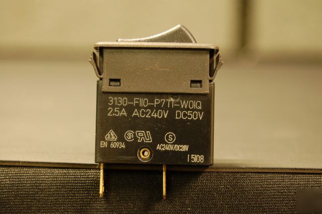 E-t-a 3130 AC240/DC50V 2.5A panel mount circuit breaker