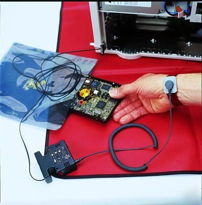 3M #8507 field service kit with anti-static wrist strap