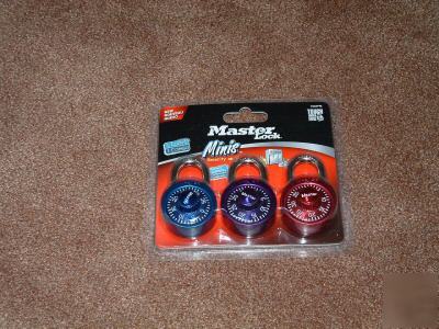New in package - 3 master locks - minis