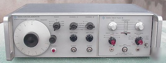 Hp 3300A & 3305A function generator w sweep plug-in