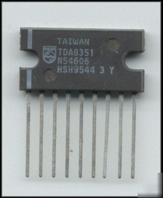 8351 / TDA8351 / dc-coupled vertical deflection circuit
