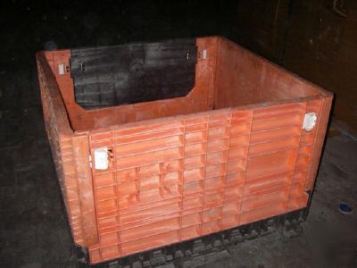 Foldable plastic pallet container box tote bin 45X48X33