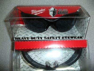 New milwaukee gray anti-fog safety glasses ~~lot of 10