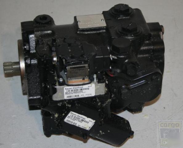 Sauer danfoss a-06-18-74126 hydraulic motor w/ control