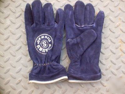 Shelby fire gloves, model number 5228, small, nwt