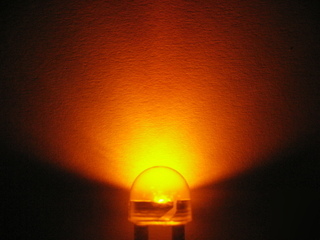 100PCS 10MM high power yellow led 6 lumens @150MA 0.5W
