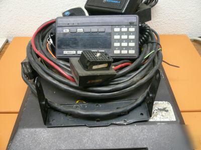 Motorola syntor x 9000 uhf 450-490 100 watt complete