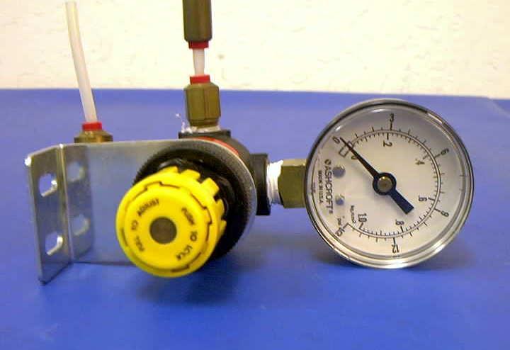 Ashcroft gauge w/ speedaire compressor