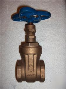 New nibco 1 1/2 inch brass gate valve