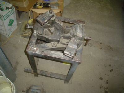 Whitney metal tool:angle iron machinery rolling machine