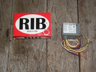 Universal relay in a box - RIB24P
