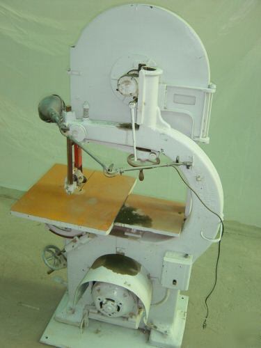 New tan itz vertical band saw 1