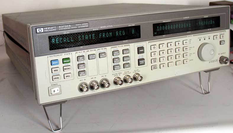 Hp/agilent 83732A synthesized signal generator 20GHZ 