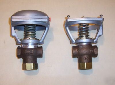 Lot of 2 robertshaw V66 1/2 inch 3 way valves. unused.