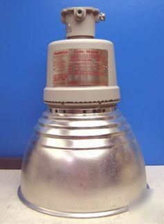 Appleton code master 2 sodium explosion proof lamp