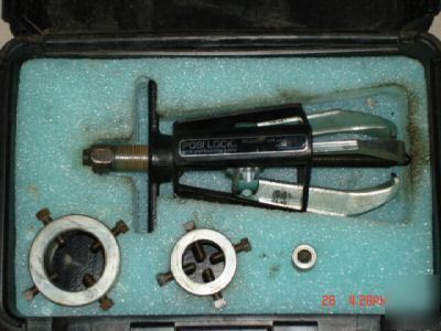 Posi lock gear & bearing puller model 104