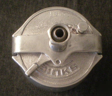 Binks devilbiss 1 quart cup pressure pot with lid