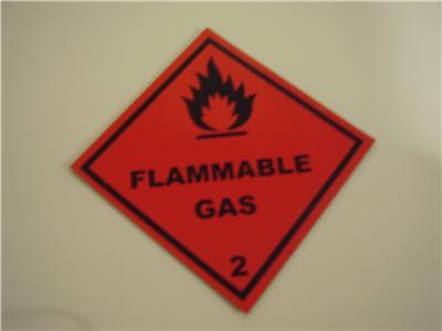 Magnetic flammable gas sign / sticker / 120MM x 120MM
