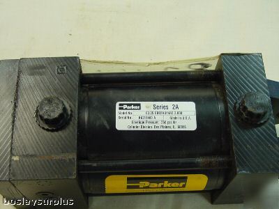 Parker 03.25CBB2AU14AC3.000 series 2A cylinder reduced