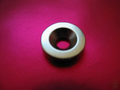 30 countersunk neodymium 20X5MM the magnet with a hole 