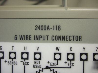 Fluke 2400B intelligent computer front end