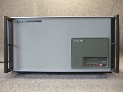 Fluke 2400B intelligent computer front end