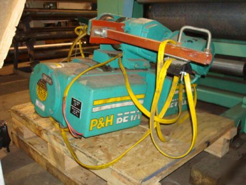 P & h 2 ton hoist 16' lift 14 fpm