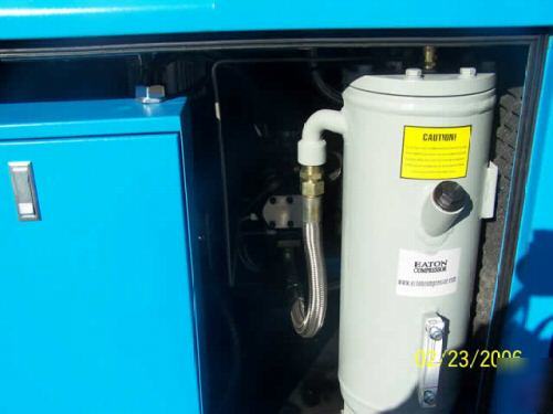 7.5 hp, 3-ph dual volt rotary screw air compressor