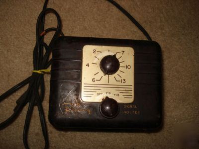 Vintage tube regency tv signal booster