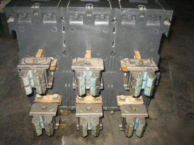 Cutler-hammer magnum ds MDS616 1200 amp digitrip 520M