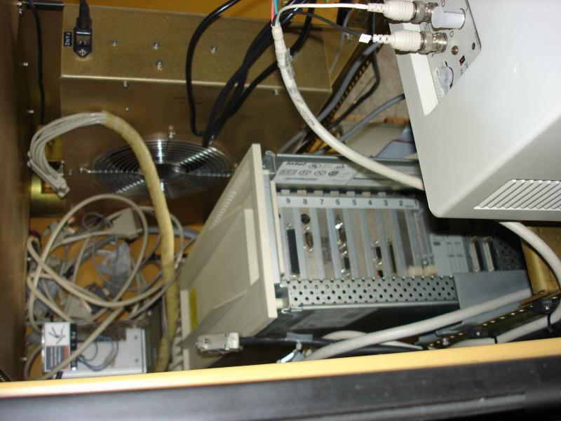 Kla tencor 2550 wafer defect microscopic review station