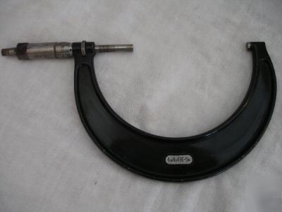 Starrett outside micrometer 4