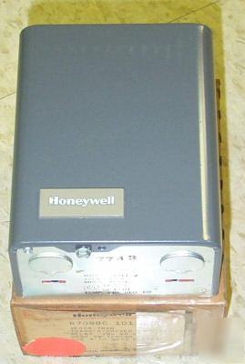 Honeywell R7088C 1011 versa-tran