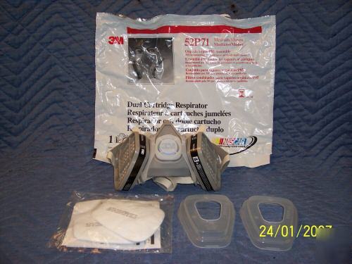 3M dual cartridge respirator lot of 12