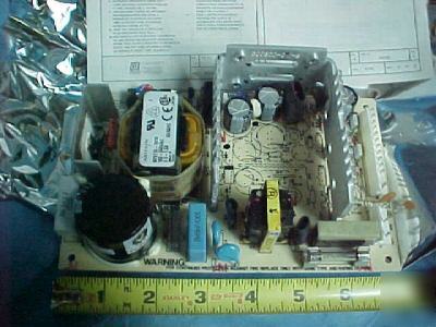New 12V 7-9 amp dc power supply 115V-240V input (5) 