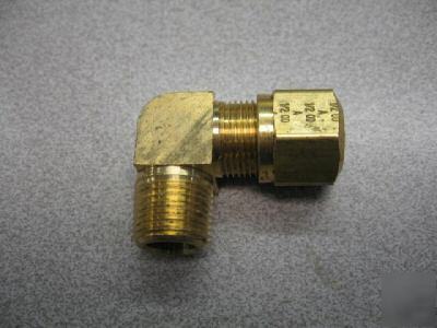 Parker brass d.o.t. compression fitting 269NTA-8-6