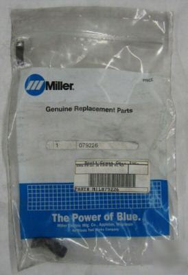 Miller 079226 screw, 375-16X1.00 flathd-soc stl pln