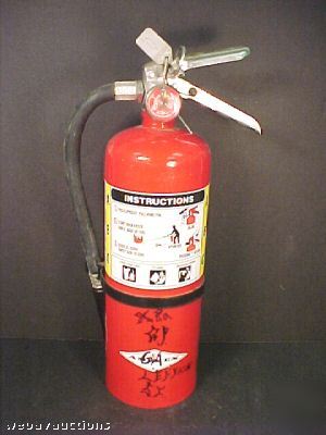 Amerex dry chemical fire extinguisher B500 5 lb e