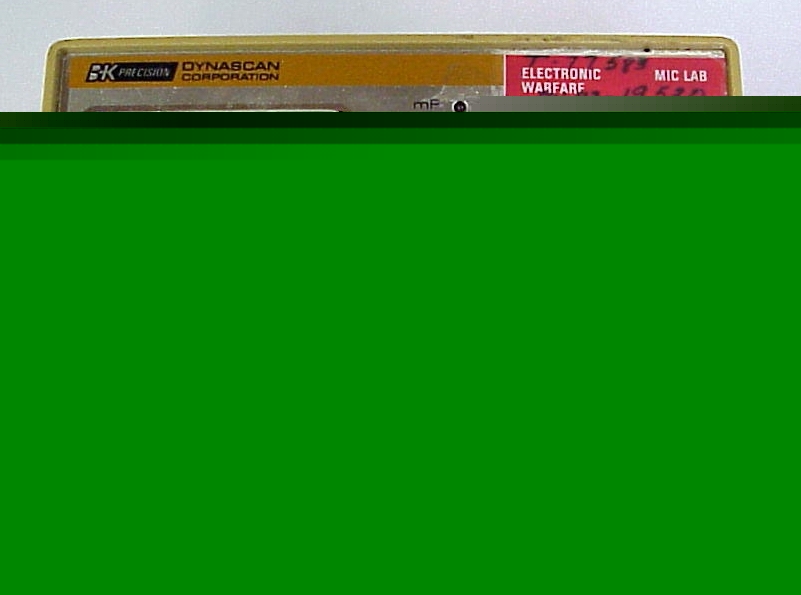 B-k 830 auto ranging capacitance meter
