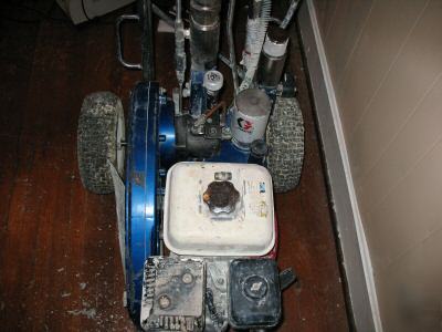 Graco GH230 airless paint sprayer