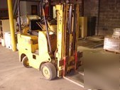 Caterpillar fork lift tow motor tc 30 3,000 lbs