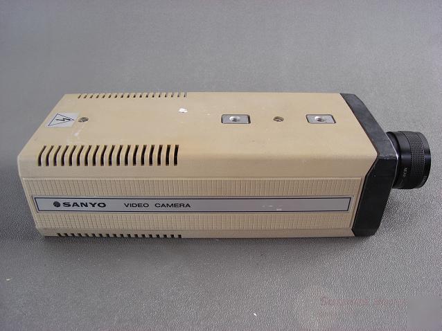 Sanyo vcv 1224 surveillance video camera