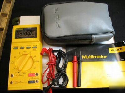 Fluke 27 multimeter with test leads & case excellent