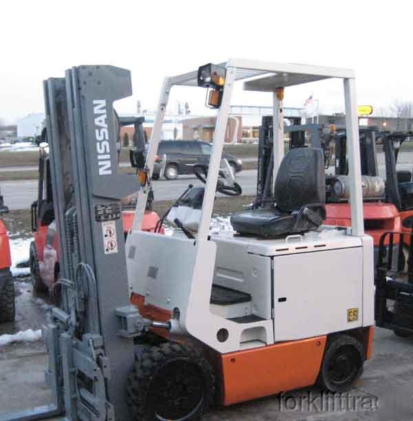 Nissan electric 5,000LB forklift lifttruck