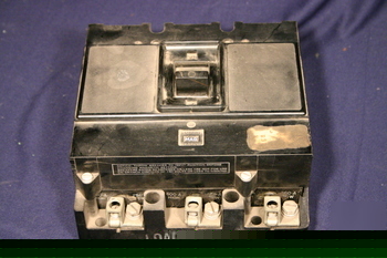 Westinghouse 3 pole ab de-ion circuit breaker 