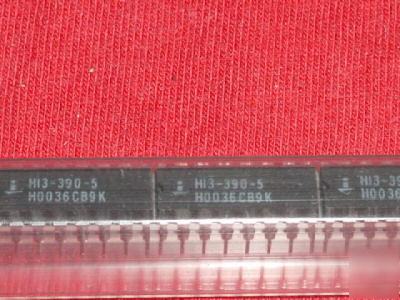 73 pcs. intersil# HI3-390-5, 16 pin dip package