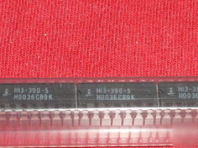 73 pcs. intersil# HI3-390-5, 16 pin dip package