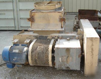 Used lancaster dual roll glass cullet crusher (4588)